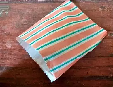 Paper Bag With Stripe | 22 CM X 28 CM | 800 GRAMS 